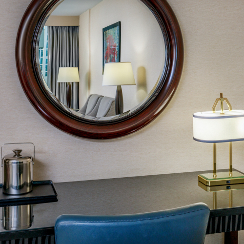 Corner-Suite-Desk-Detail-V2