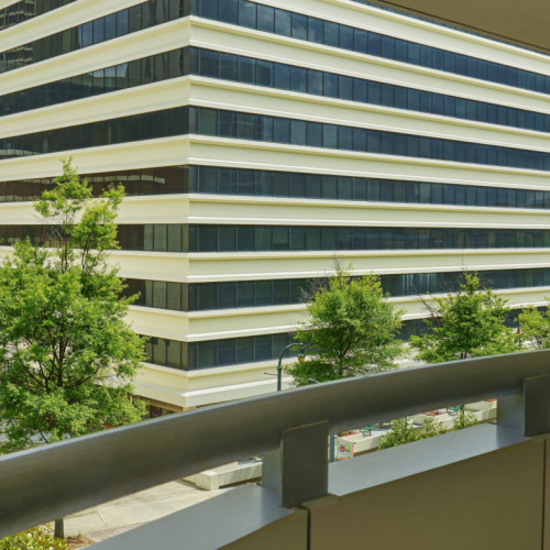 sheatlxsde-261897-balcony-view-high_1800x787