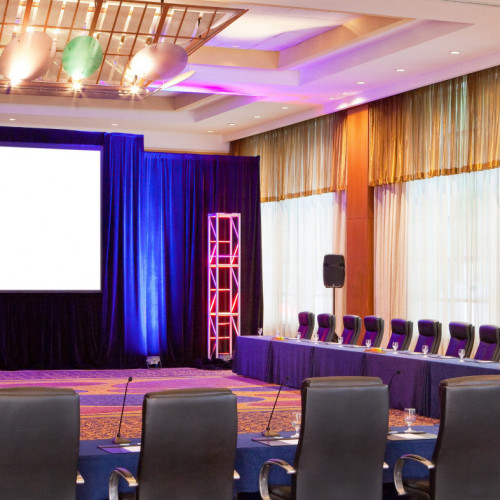 sheatlxsst-179717-grand-ballroom-u-shape-meeting-high_1800x787