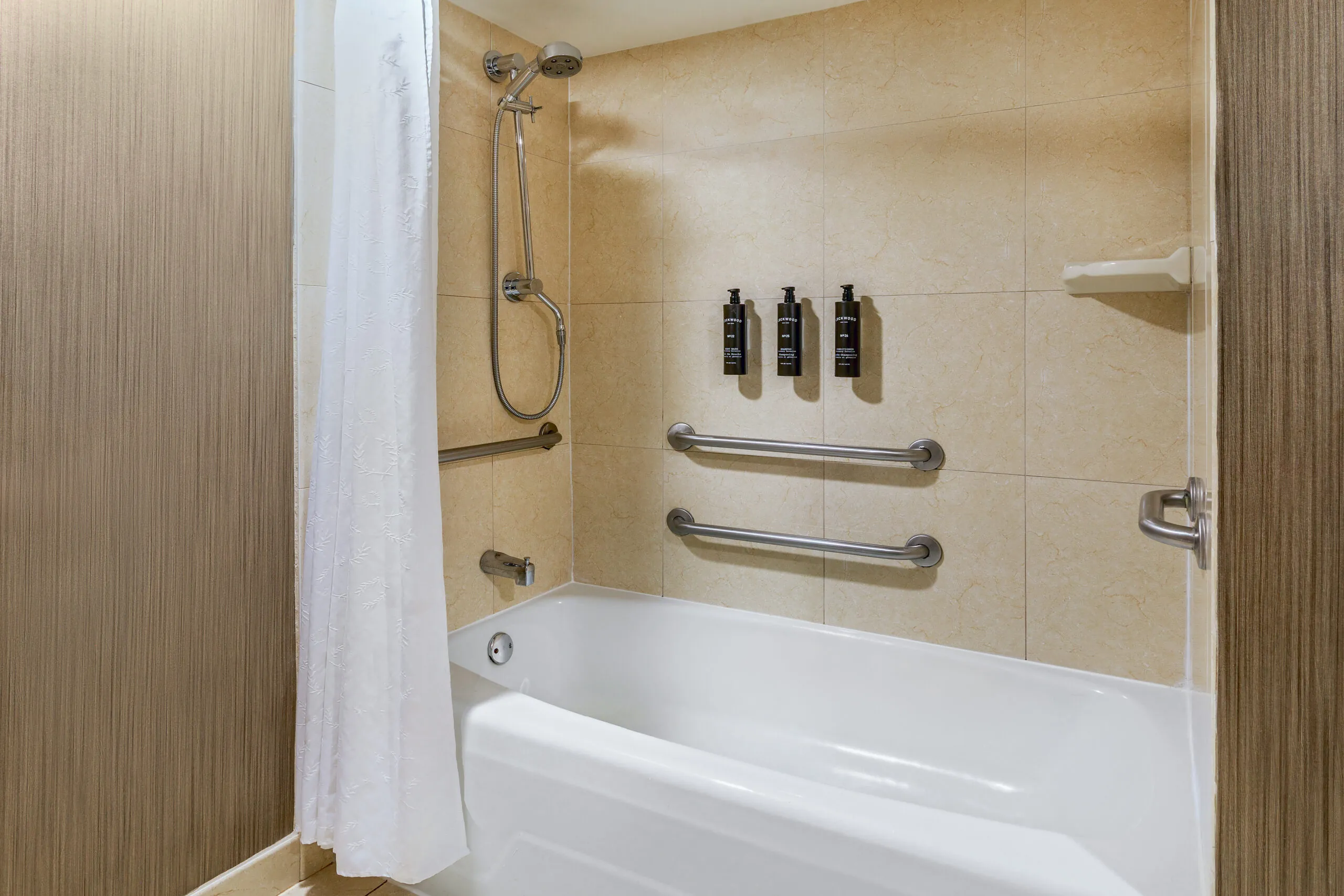 ADA Tub with Rails V2