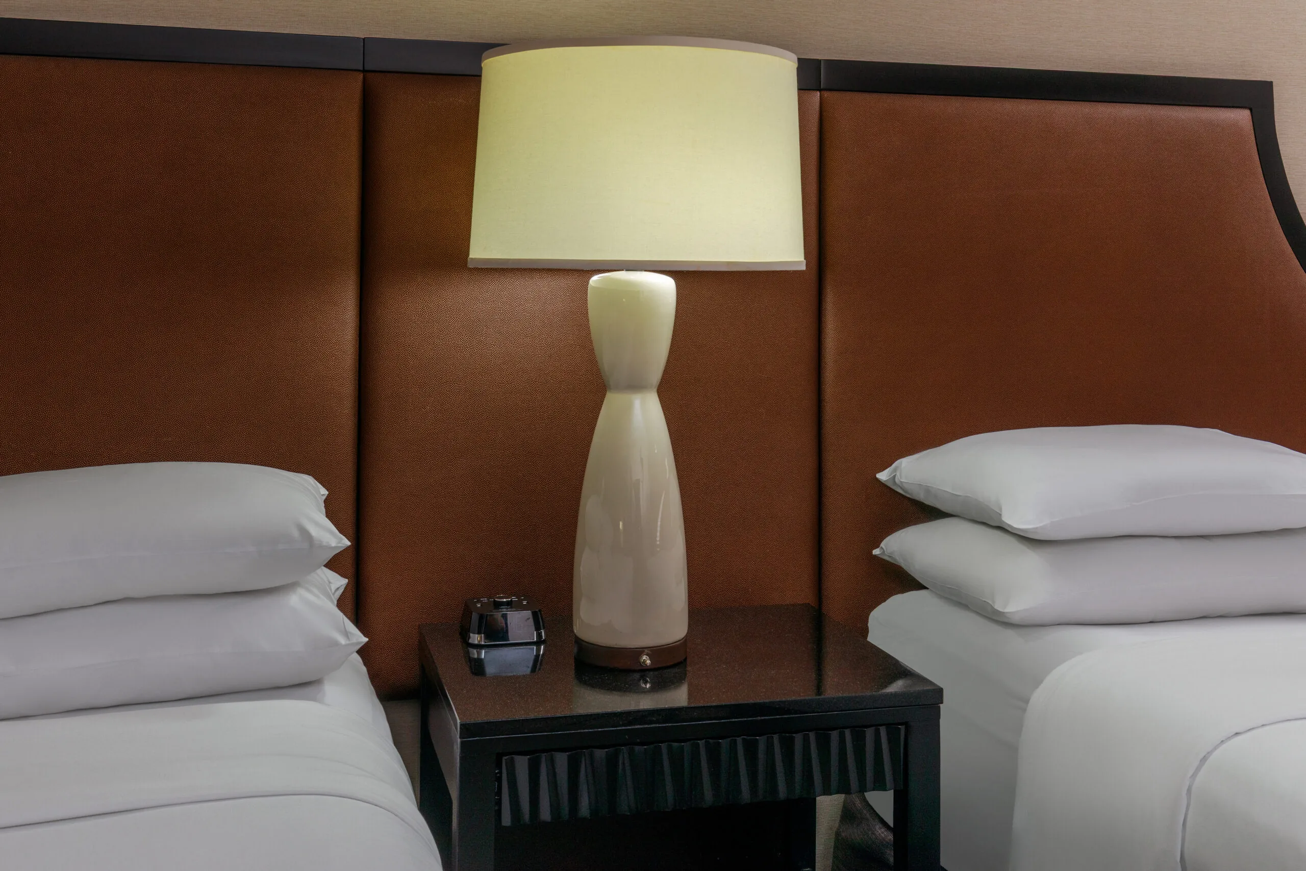 Double Queen Nightstand V2