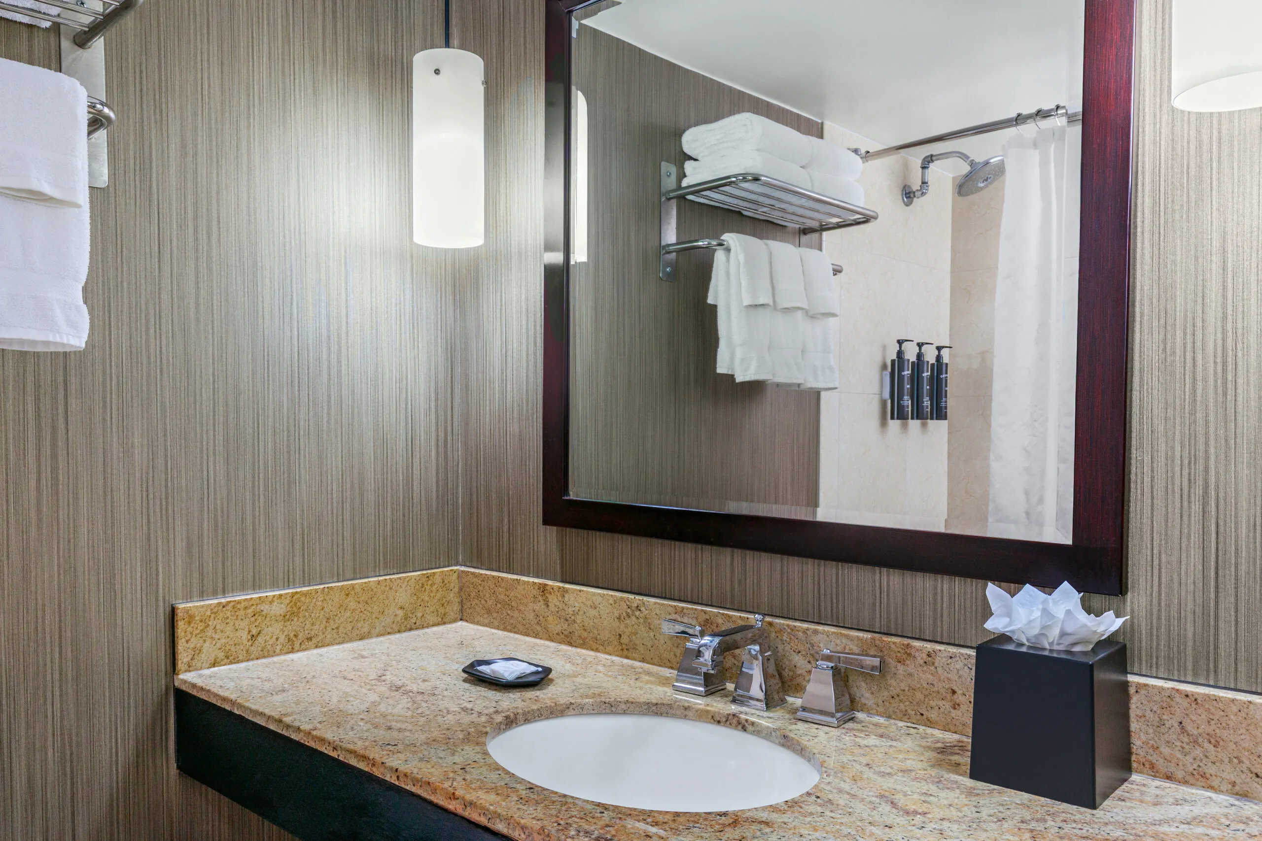 Guest Bath Tub V2