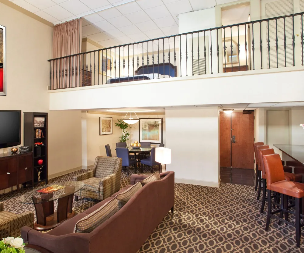 Presidential Suite overview at the courtland grand